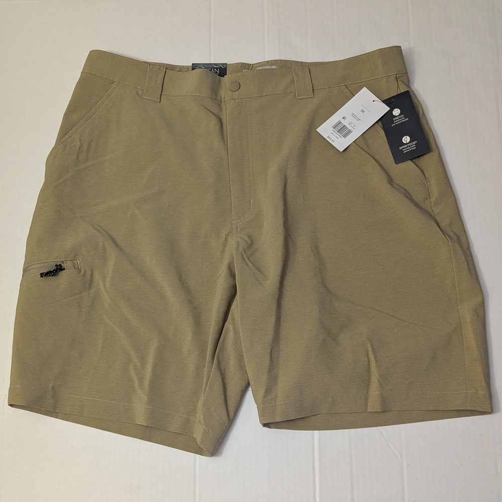 Ocean Coast Men’s  Shorts  Size 38 Inseam 9"
